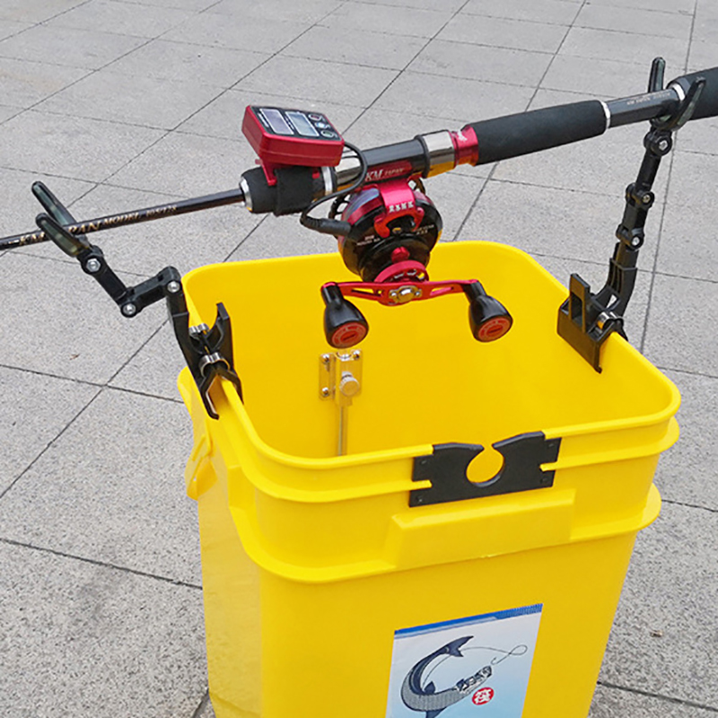قطعتان من حامل صنارة الصيد قاب - مراجعة Fishing Rod Rack وسعره